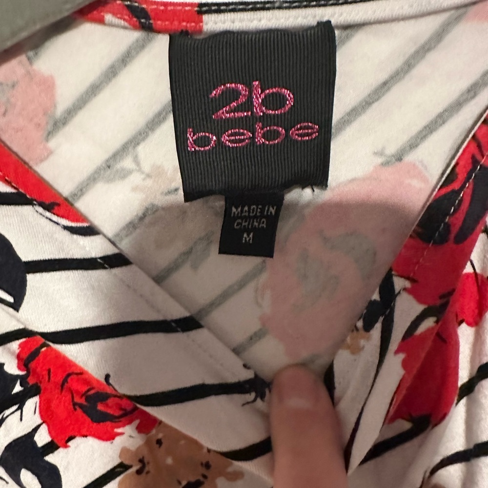 *EUC*Sz M*2b Bebe* - Picture 3 of 7